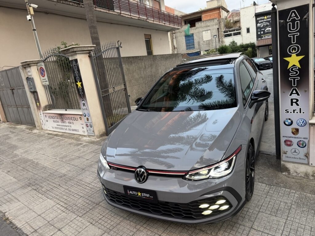 Volkswagen Golf 8 GTI 2.0 TSI
